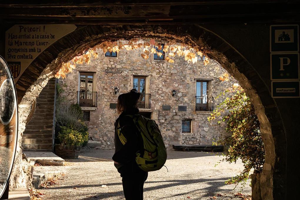 Hotel Santuari De Santa Maria De Montgrony Gombren Esterno foto